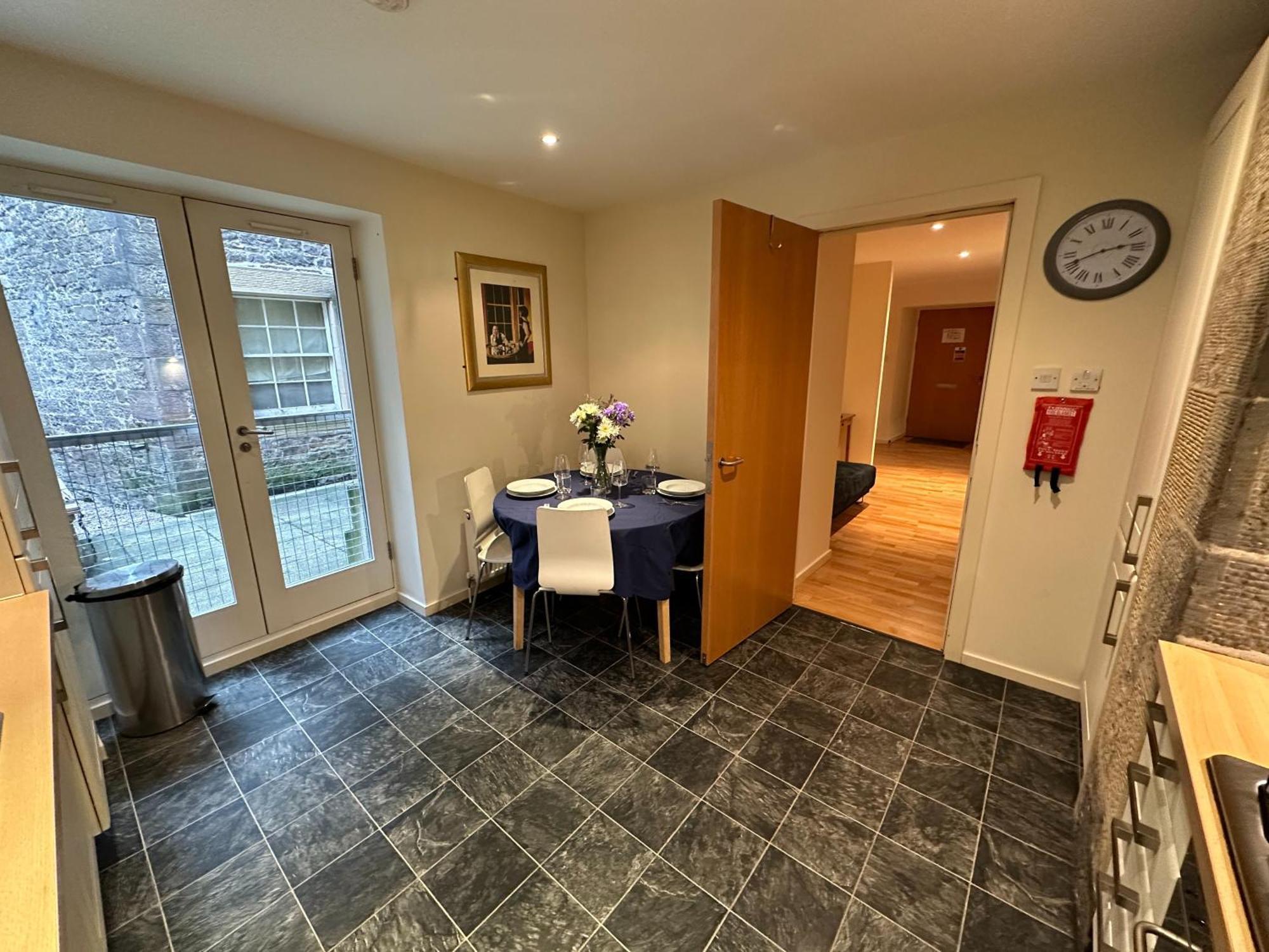 Edmonstone Suite Old Town EDI Exterior photo